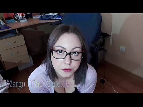 ❤️ Seksikas prillidega tüdruk imeb dildot sügavalt kaamera ette Seks at porn et.pornpicslove.ru ❌❤